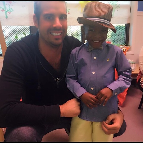 Meet your Posher, Kyle - Picture 4 of 7